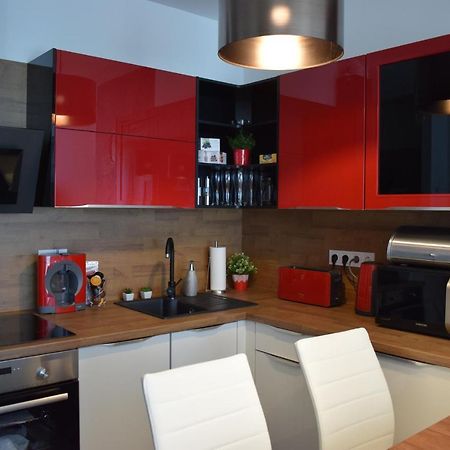 Lido Riviera, Relux Apartman Balatonlelle Luaran gambar