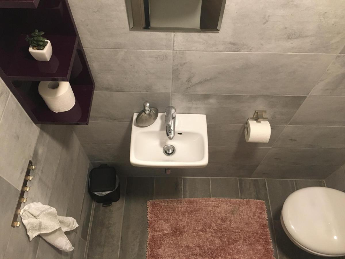Lido Riviera, Relux Apartman Balatonlelle Luaran gambar