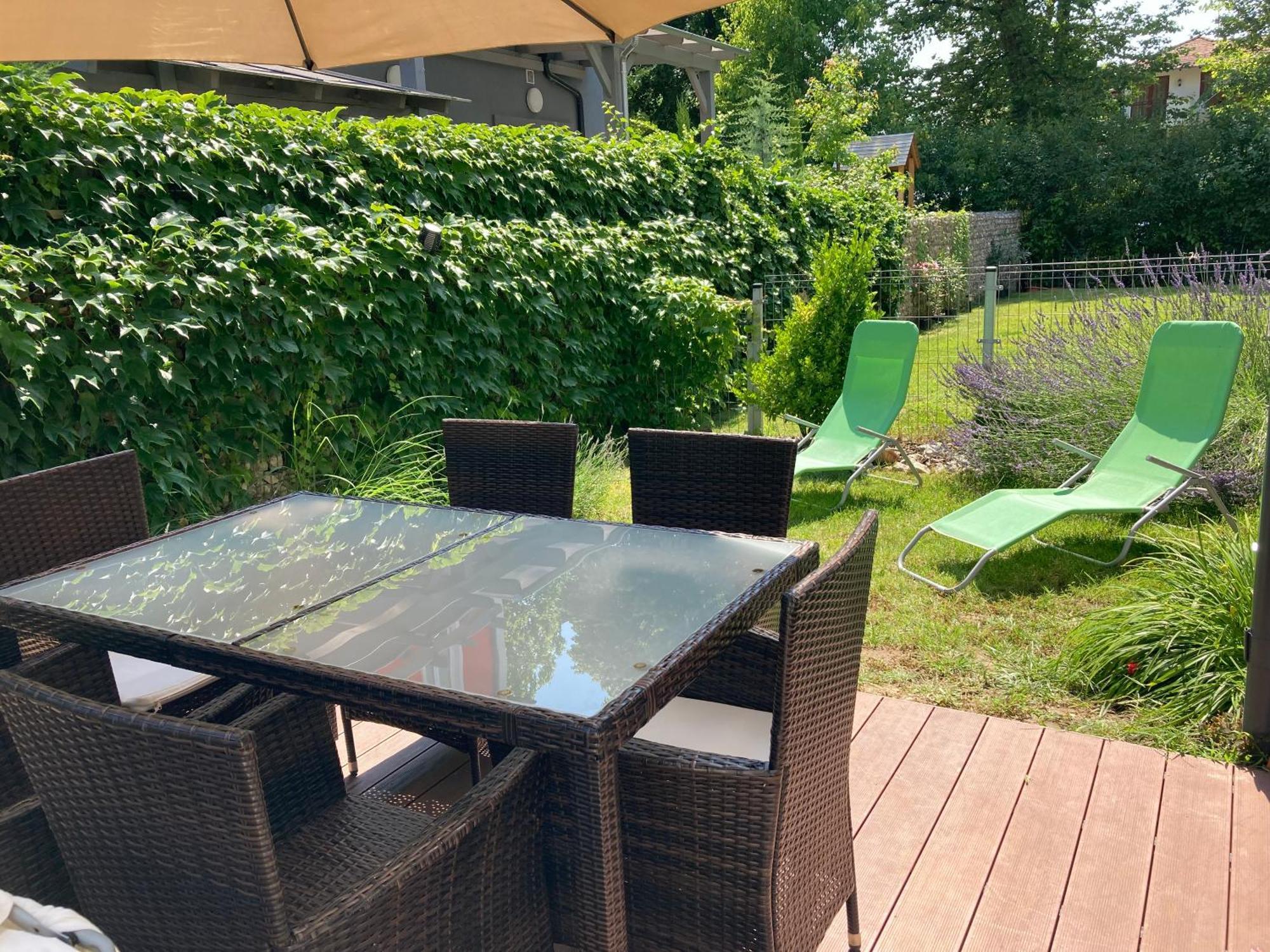Lido Riviera, Relux Apartman Balatonlelle Luaran gambar