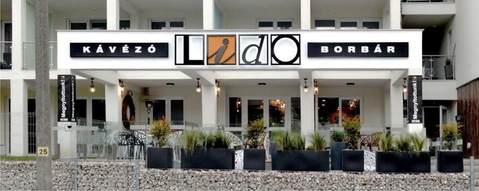 Lido Riviera, Relux Apartman Balatonlelle Luaran gambar