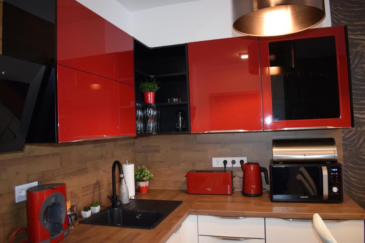 Lido Riviera, Relux Apartman Balatonlelle Luaran gambar